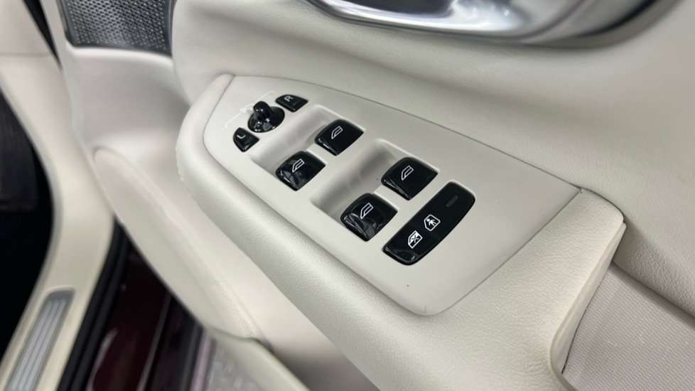 Used Volvo XC90 2025 for sale - 77978992: Photo 23