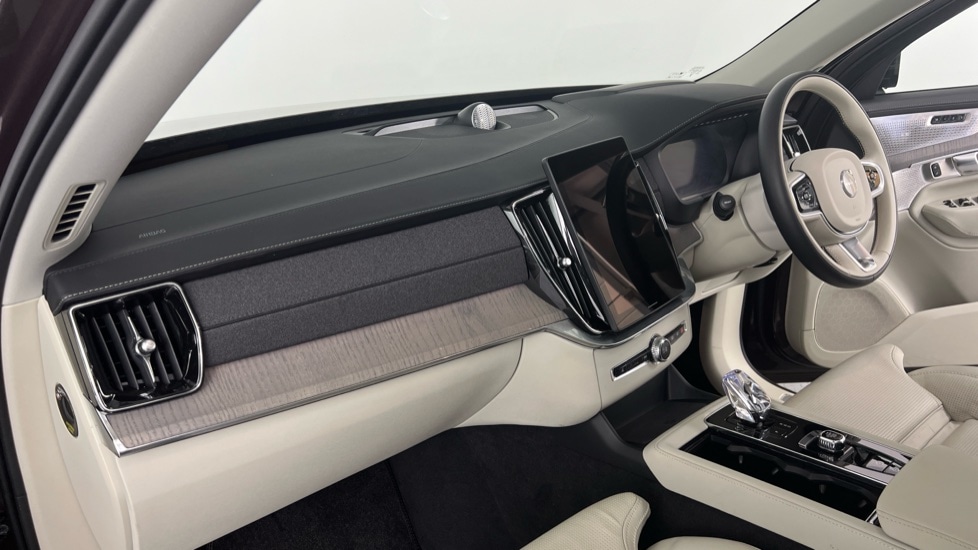 Used Volvo XC90 2025 for sale - 77978992: Photo 53