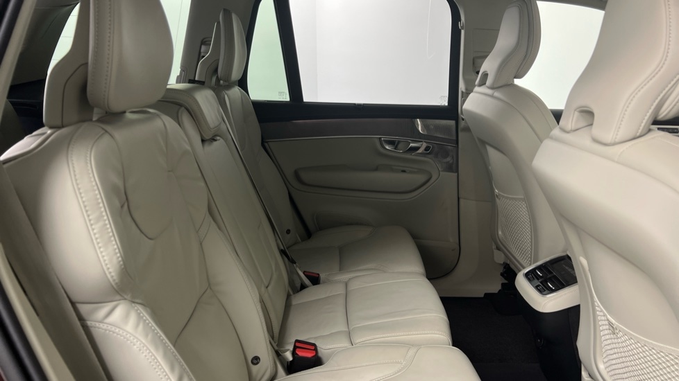 Used Volvo XC90 2025 for sale - 77978992: Photo 6