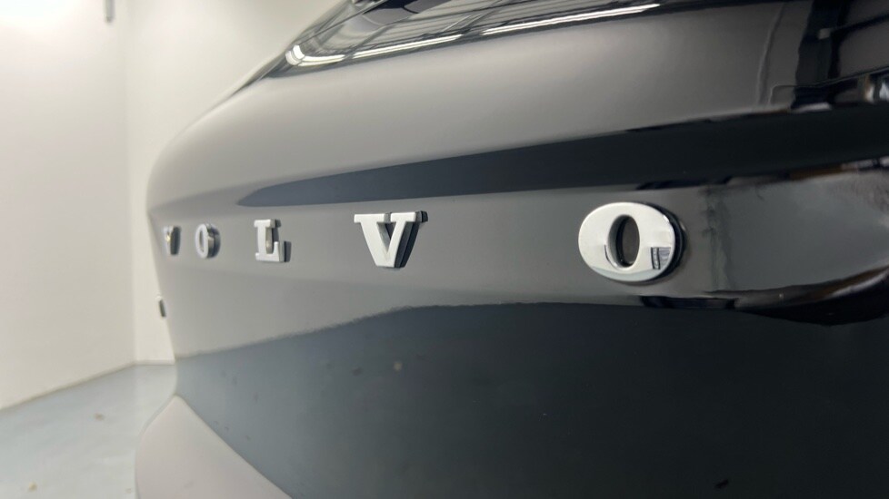 Used Volvo XC40 2022 for sale - 78215891: Photo 37