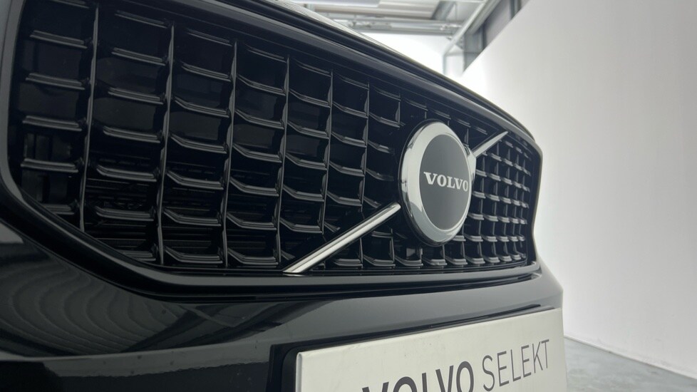 Used Volvo XC40 2022 for sale - 78215891: Photo 41