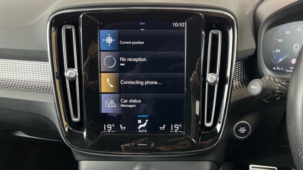 2021 Volvo XC40 T3 R-Design PRO Auto (Heated Seats, Heated Windscreen, Tints, 20 - Picture 12 of 24