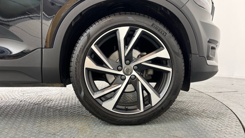 2021 Volvo XC40 T3 R-Design PRO Auto (Heated Seats, Heated Windscreen, Tints, 20 - Picture 9 of 24