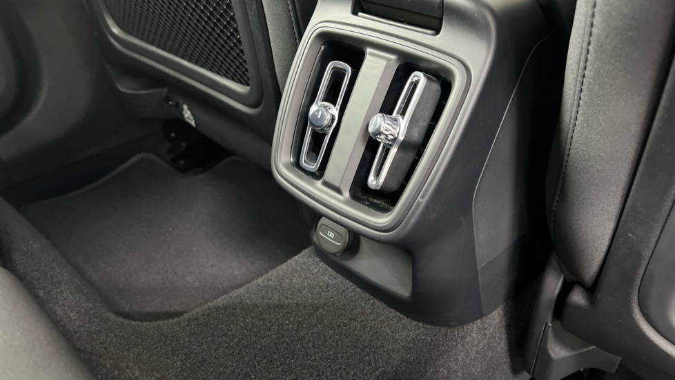 Used Polestar Polestar 2 2025 for sale - 77942015: Photo 20