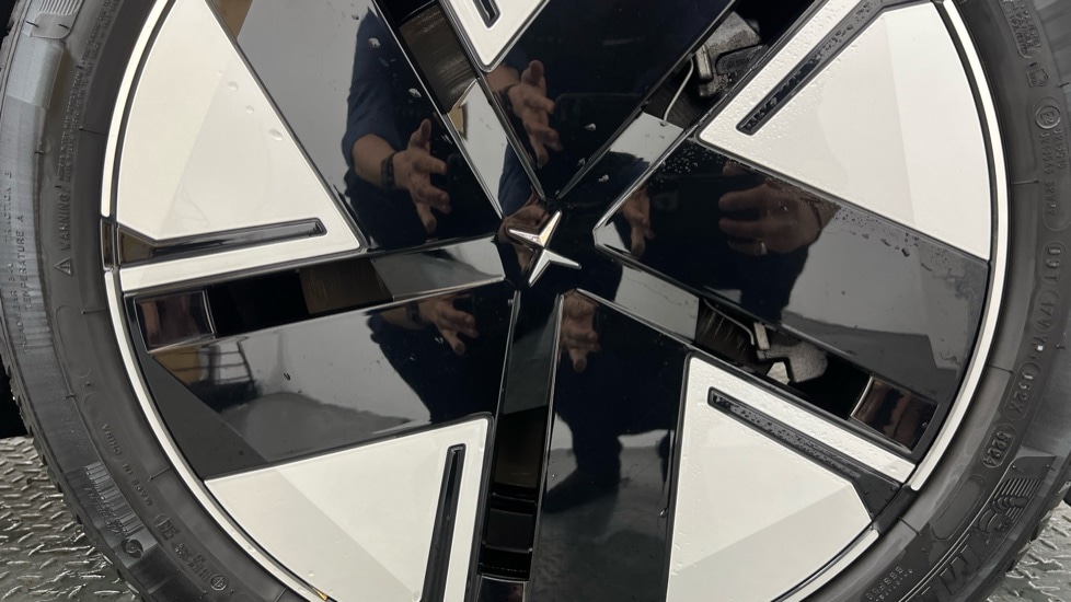 Used Polestar Polestar 2 2025 for sale - 77942015: Photo 41