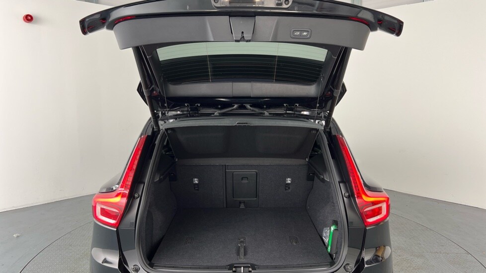 Used Volvo XC40 2025 for sale - 76003584: Photo 13