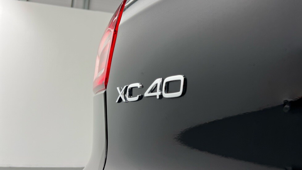 Used Volvo XC40 2025 for sale - 76003584: Photo 35
