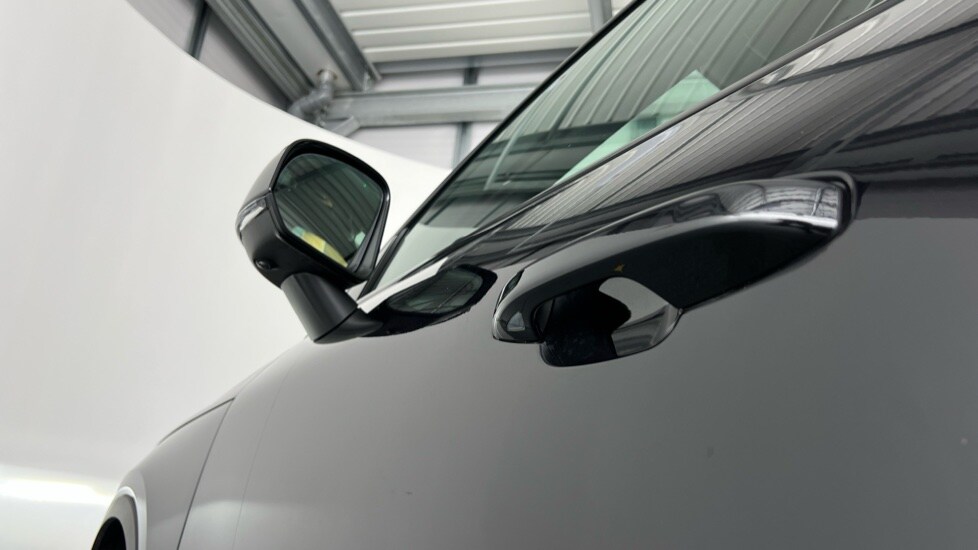 Used Volvo XC40 2025 for sale - 76003584: Photo 39