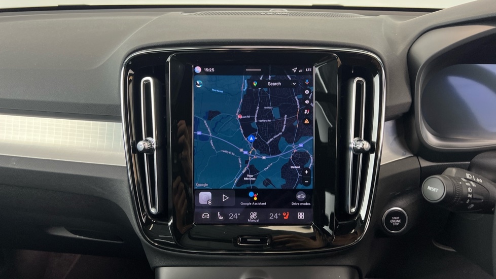 Used Volvo XC40 2025 for sale - 77818907: Photo 17