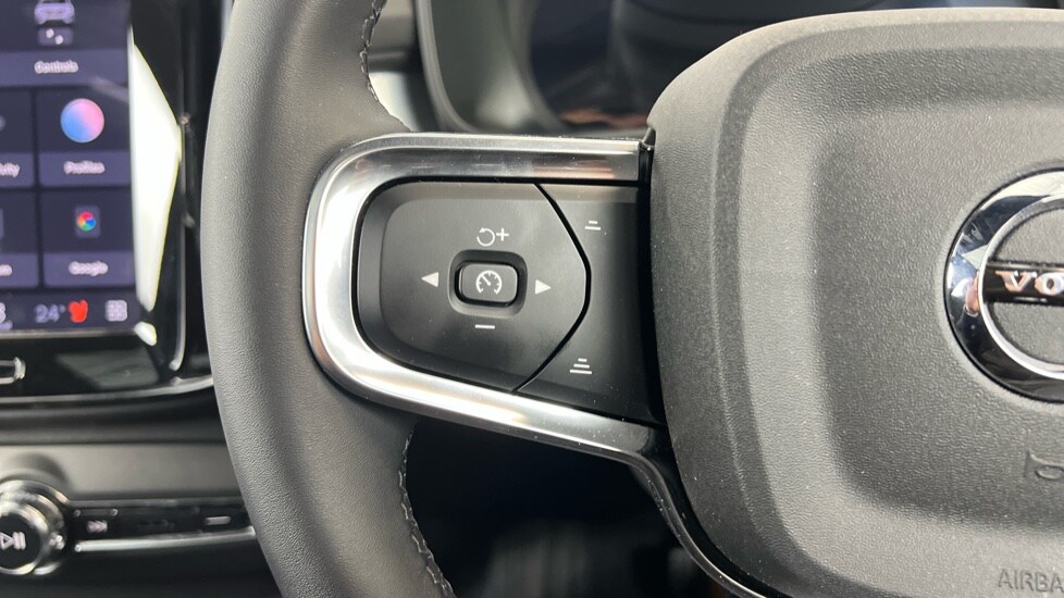 Used Volvo XC40 2025 for sale - 77818907: Photo 20