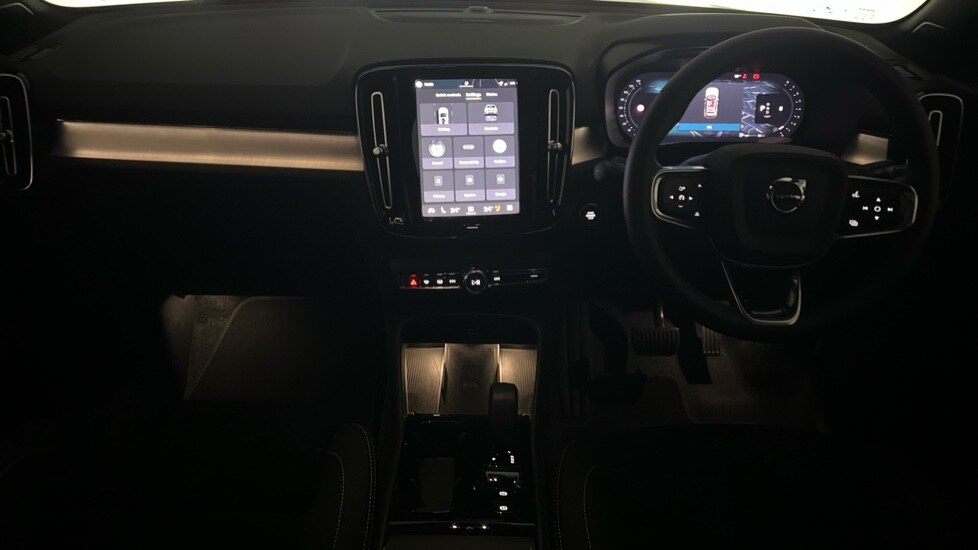 Used Volvo XC40 2025 for sale - 77818907: Photo 41