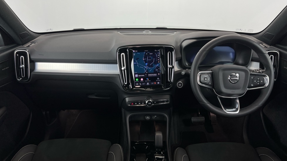 Used Volvo XC40 2025 for sale - 77818907: Photo 5