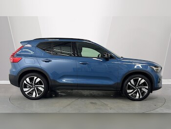 Used Volvo XC40 2022 for sale - 77261609: Photo