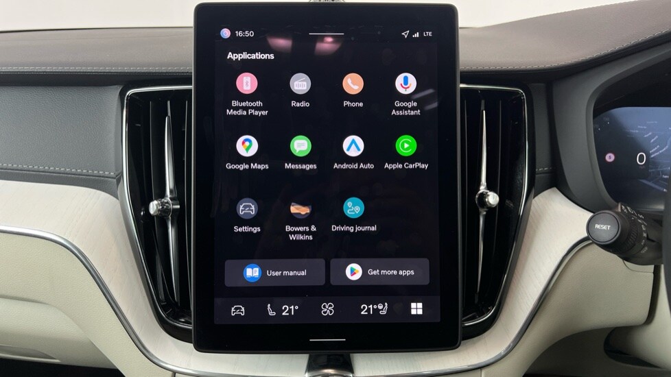 Used Volvo XC60 2025 for sale - 77581360: Photo 12