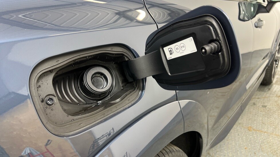 Used Volvo XC60 2025 for sale - 77581360: Photo 15