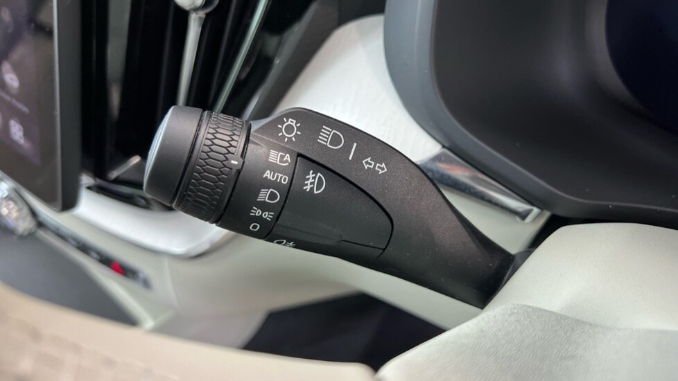 Used Volvo XC60 2025 for sale - 77581360: Photo 19