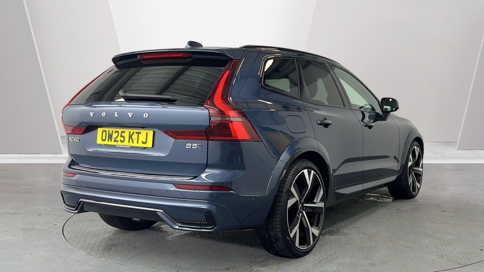 Used Volvo XC60 2025 for sale - 77581360: Photo 2