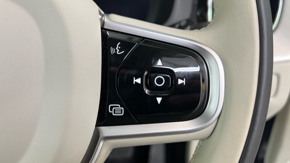 Used Volvo XC60 2025 for sale - 77581360: Photo 21