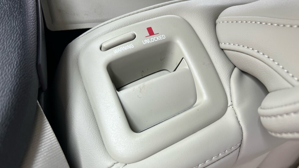 Used Volvo XC60 2025 for sale - 77581360: Photo 40