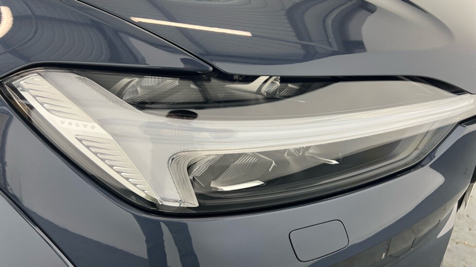 Used Volvo XC60 2025 for sale - 77581360: Photo 42