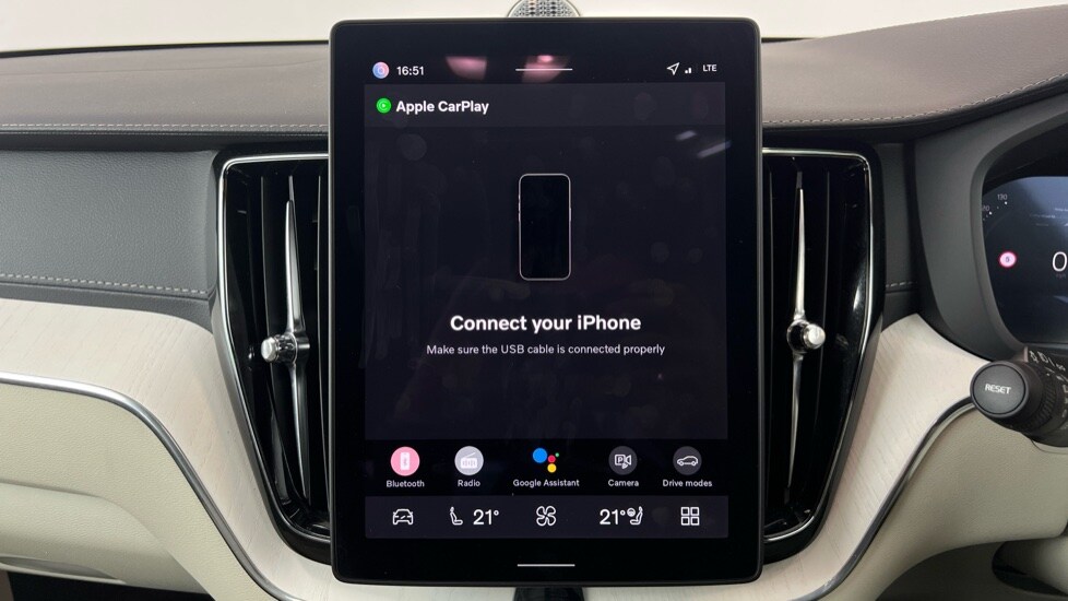 Used Volvo XC60 2025 for sale - 77581360: Photo 58