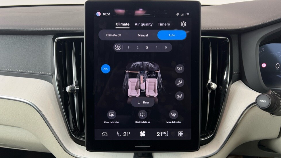 Used Volvo XC60 2025 for sale - 77581360: Photo 59