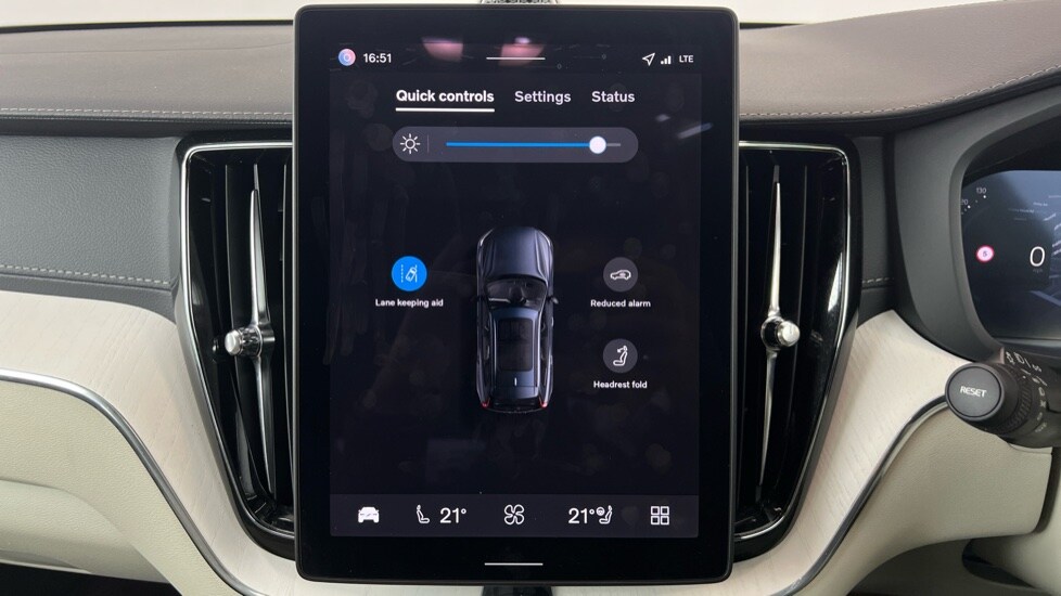 Used Volvo XC60 2025 for sale - 77581360: Photo 60