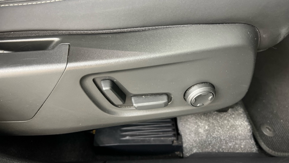 Used Volvo XC40 2024 for sale - 77170447: Photo 28