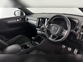 Used Volvo XC40 2021 for sale - 75952417: Photo