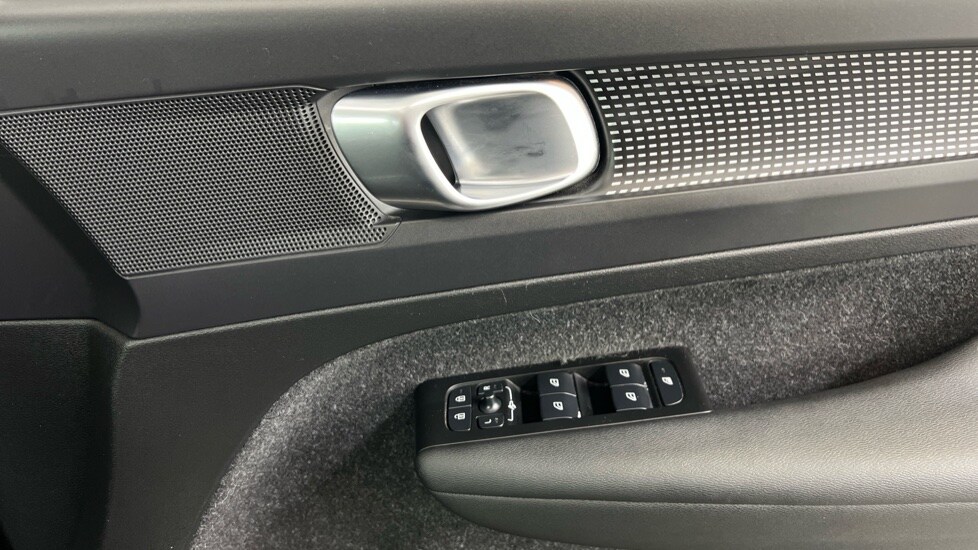 Used Volvo XC40 2020 for sale - 77706346: Photo 29