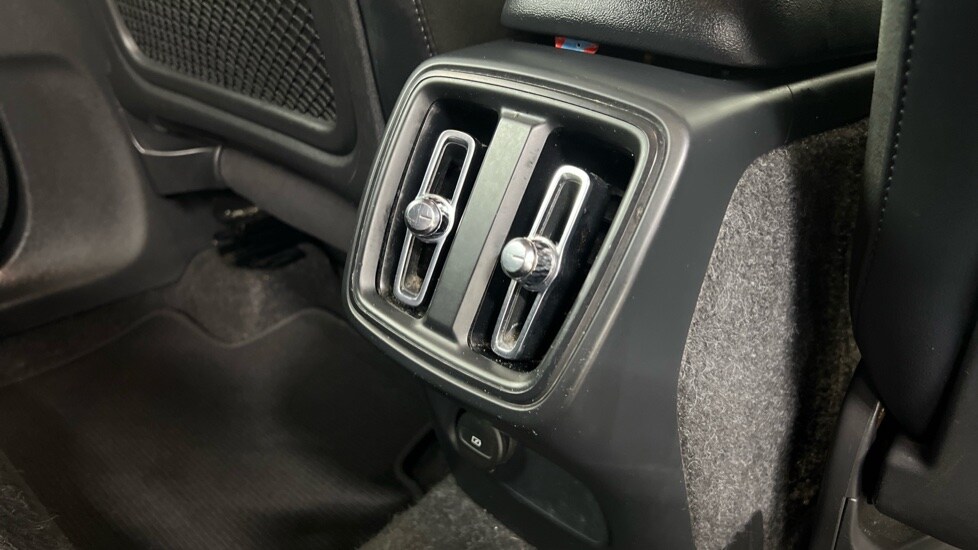 Used Volvo XC40 2020 for sale - 77706346: Photo 36