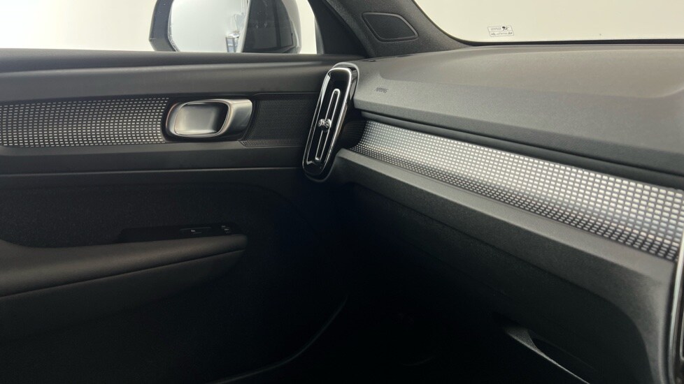 Used Volvo XC40 2020 for sale - 77706346: Photo 55