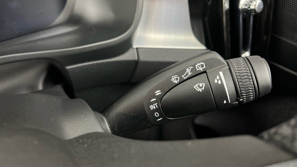 Used Volvo XC40 2025 for sale - 77031419: Photo 22