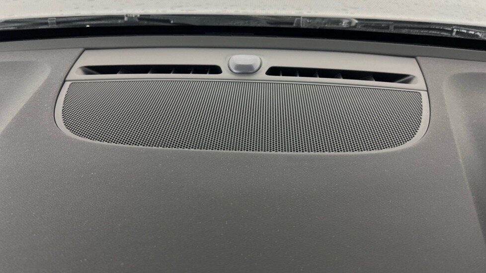 Used Volvo XC40 2025 for sale - 77031419: Photo 25