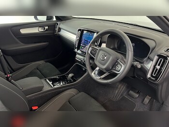 Used Volvo XC40 2025 for sale - 77031419: Photo