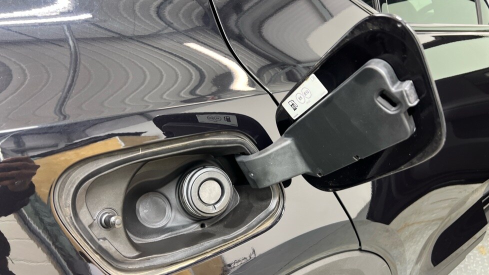 Used Volvo XC40 2023 for sale - 78123079: Photo 15