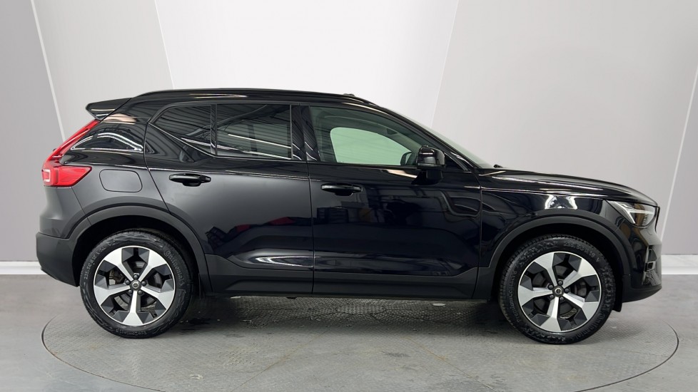 Used Volvo XC40 2023 for sale - 78123079: Photo 3