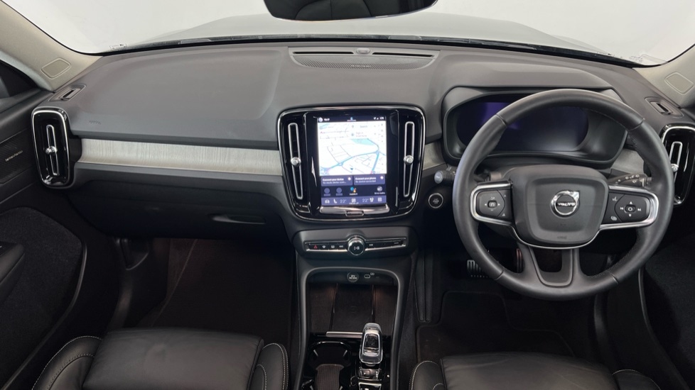 Used Volvo XC40 2023 for sale - 78123079: Photo 5