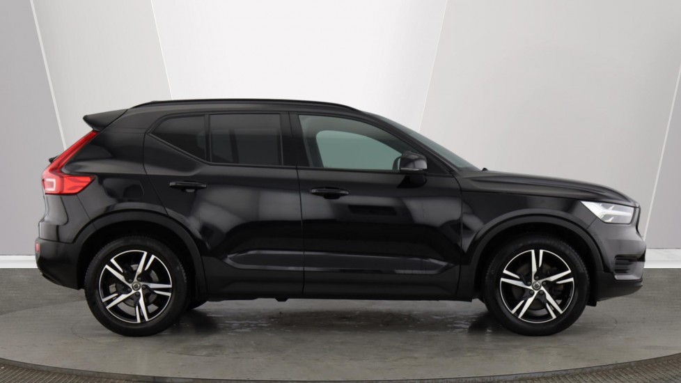 Used Volvo XC40 2022 for sale - 77988446: Photo 2