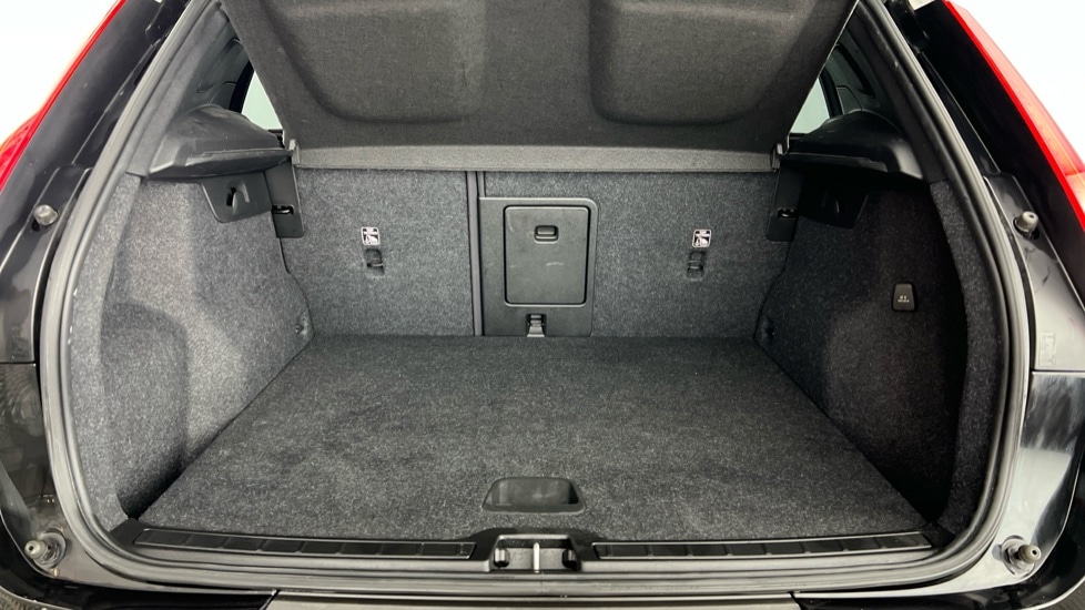 Used Volvo XC40 2022 for sale - 77988446: Photo 5