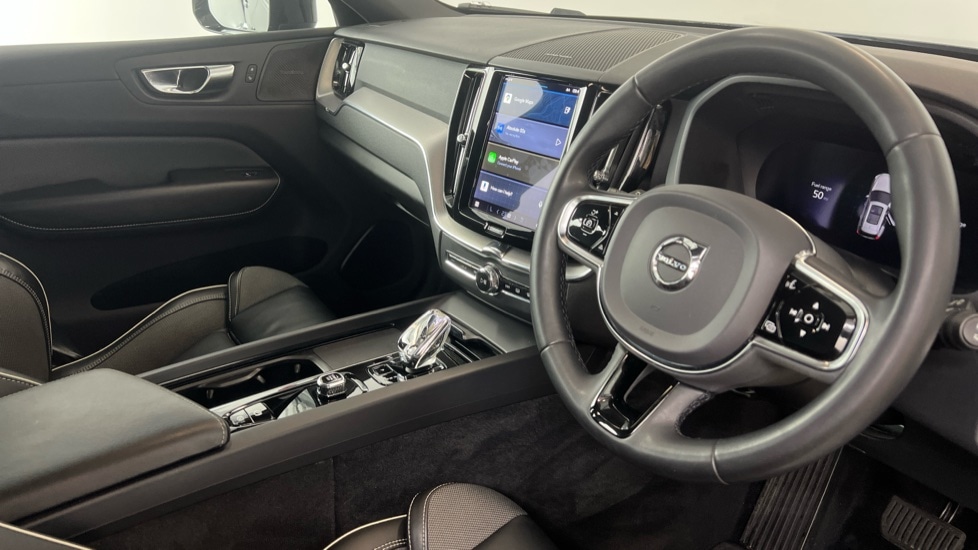Used Volvo XC60 2022 for sale - 76901313: Photo 4