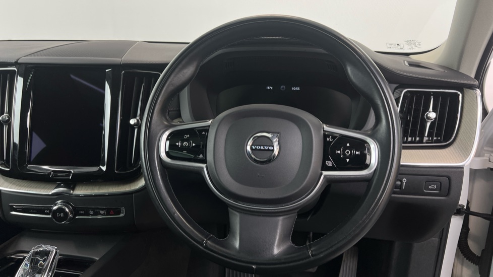 Used Volvo XC60 2020 for sale - 76652412: Photo 10