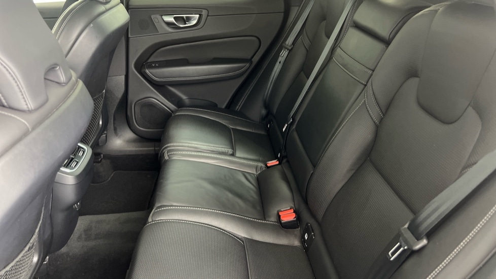 Used Volvo XC60 2020 for sale - 76652412: Photo 31