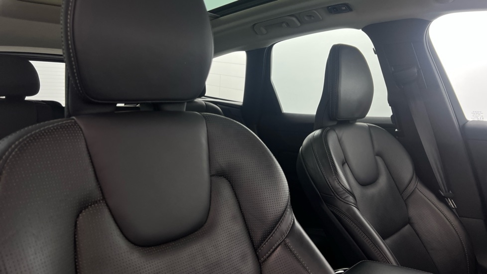 Used Volvo XC60 2020 for sale - 76652412: Photo 34