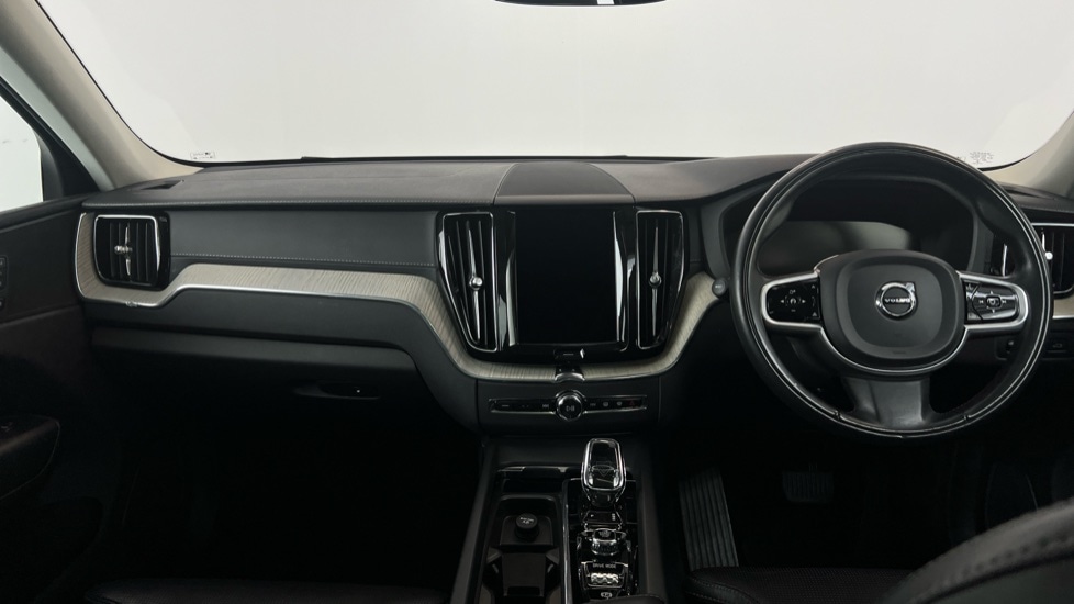 Used Volvo XC60 2020 for sale - 76652412: Photo 5