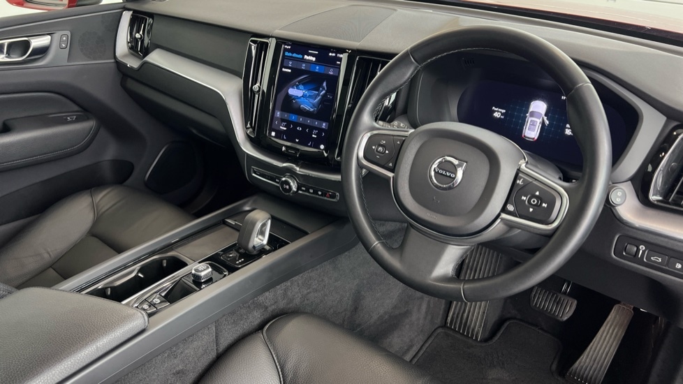 Used Volvo XC60 2022 for sale - 77526083: Photo 4