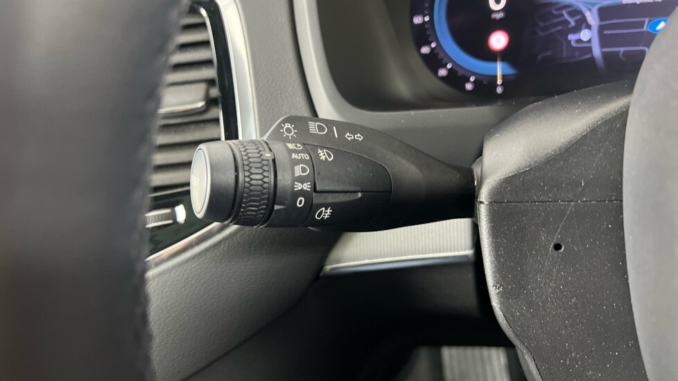 Used Volvo XC90 2023 for sale - 75992674: Photo 18