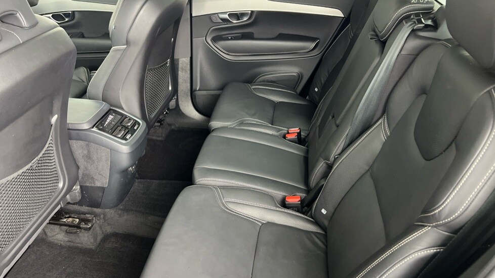 Used Volvo XC90 2023 for sale - 75992674: Photo 31