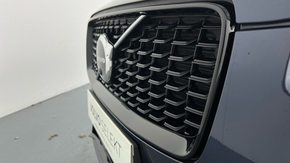 Used Volvo XC90 2023 for sale - 75992674: Photo 46