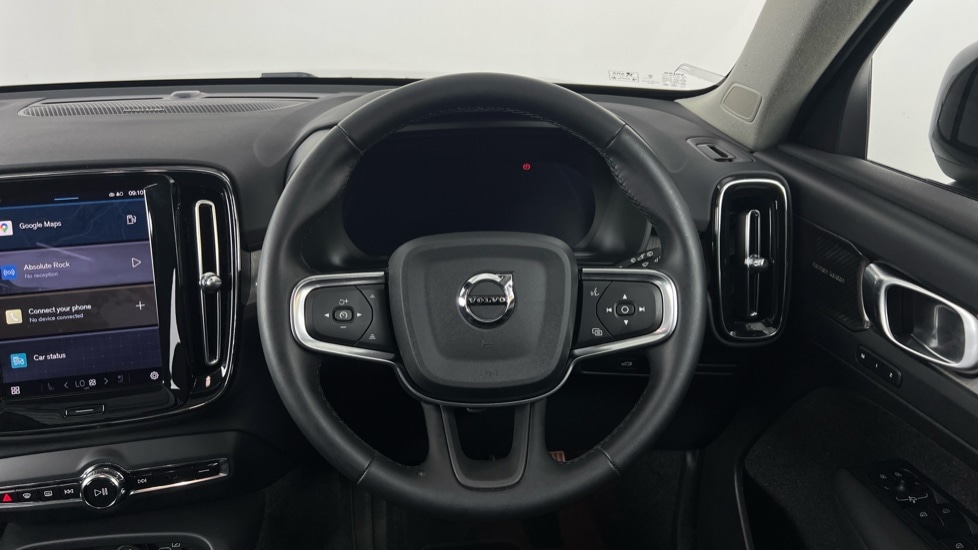 Used Volvo XC40 2024 for sale - 75763731: Photo 10